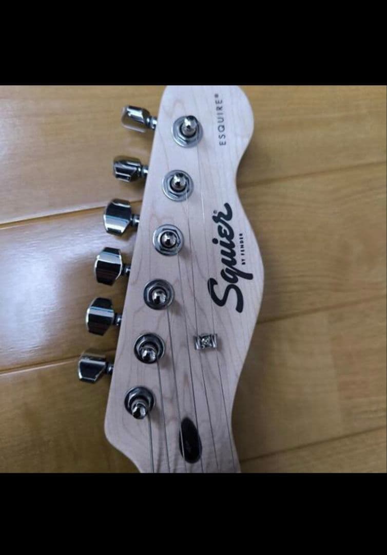 Squier テレキャスタータイプ エレキギター ソフトケース付き送料込み