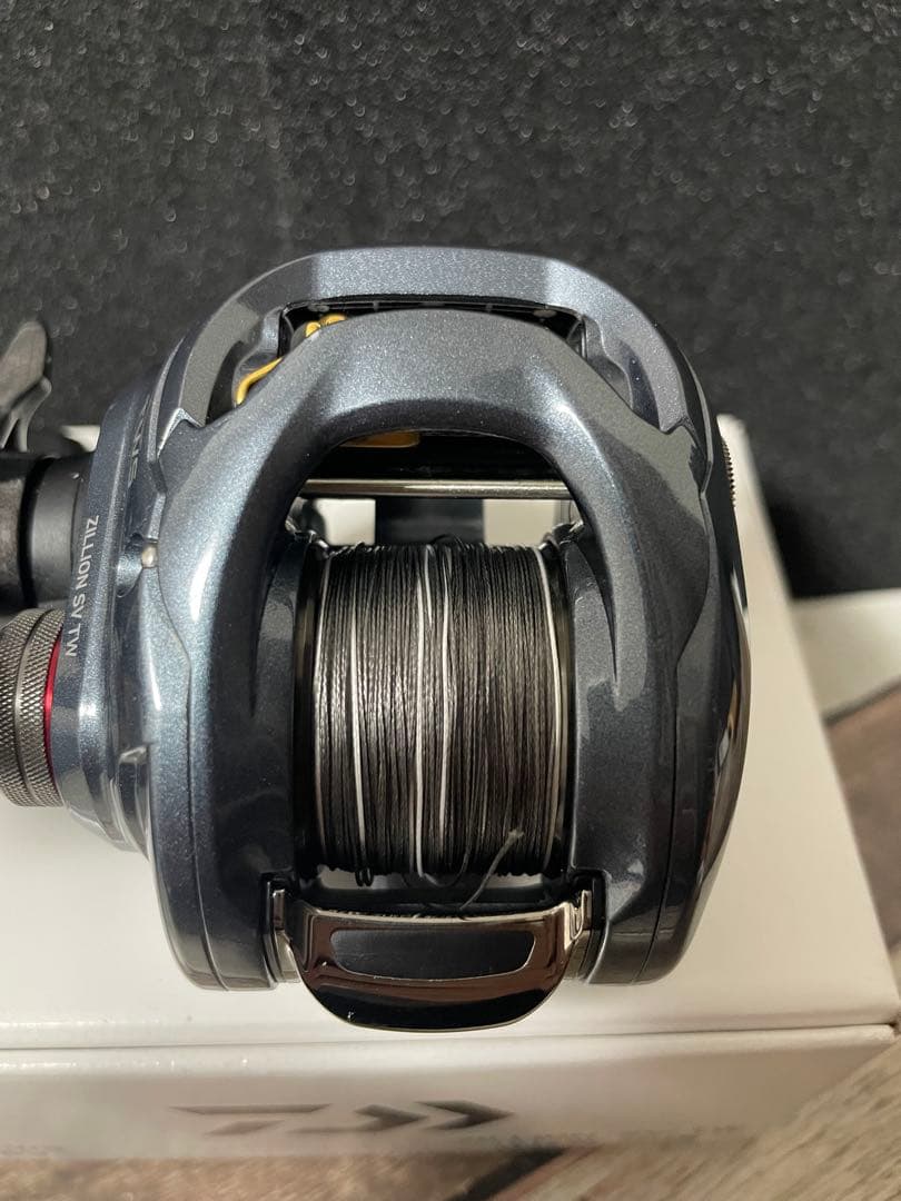 【美品】ダイワ 16 ジリオン SV TW 1016SV-SHL 左巻き