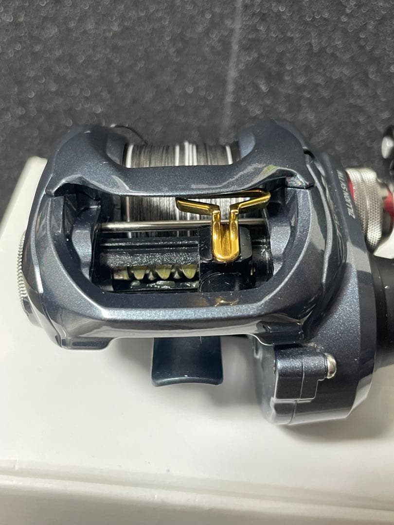 【美品】ダイワ 16 ジリオン SV TW 1016SV-SHL 左巻き