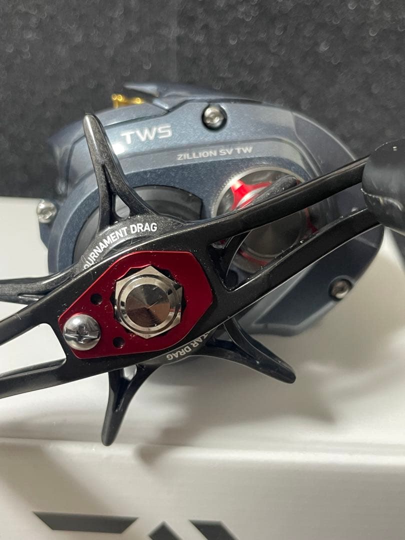 【美品】ダイワ 16 ジリオン SV TW 1016SV-SHL 左巻き