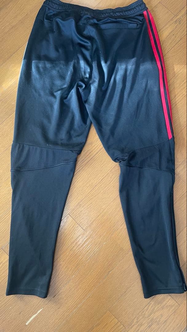 ADIDAS KITH トラックパンツ