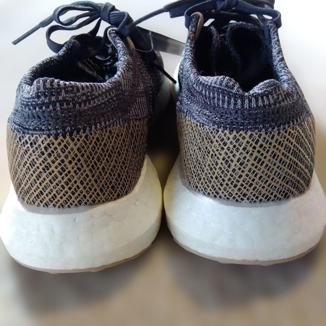 週末出品★新品adidas PureBOOSTグレー スポーツシューズ 26cm