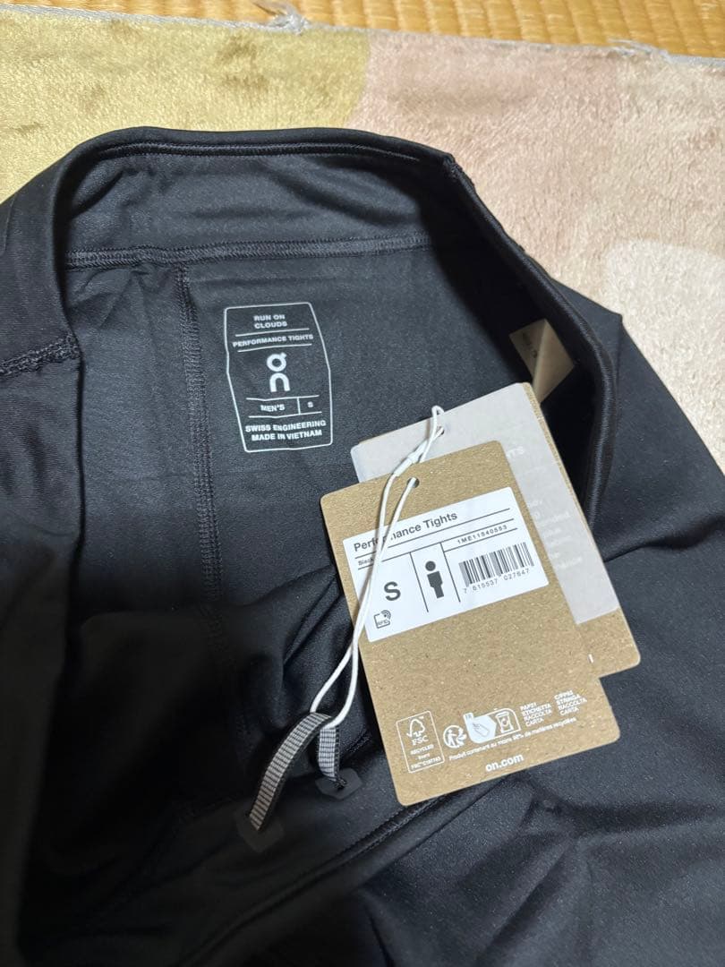 S*】様 On Performance Tights ブラック Sサイズ