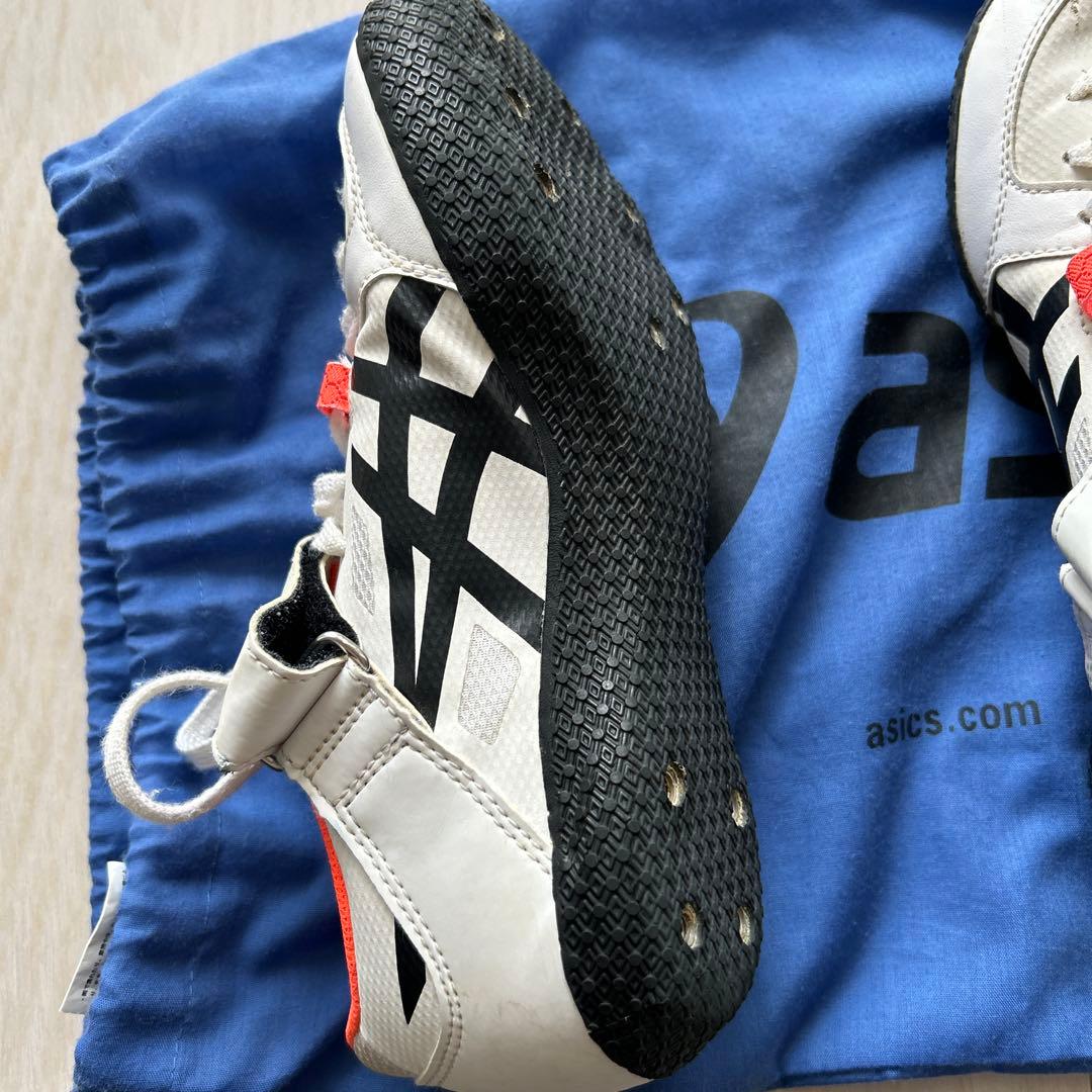 陸上高跳び用スパイク　HERTFLY asics
