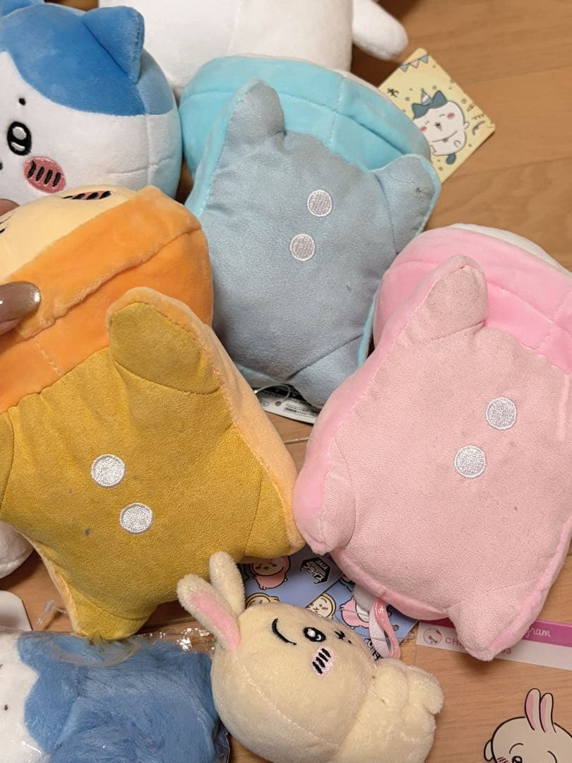 ちいかわ ハチワレ ぬいぐるみ マスコット 本まとめ売り はちわれちゃん多め！