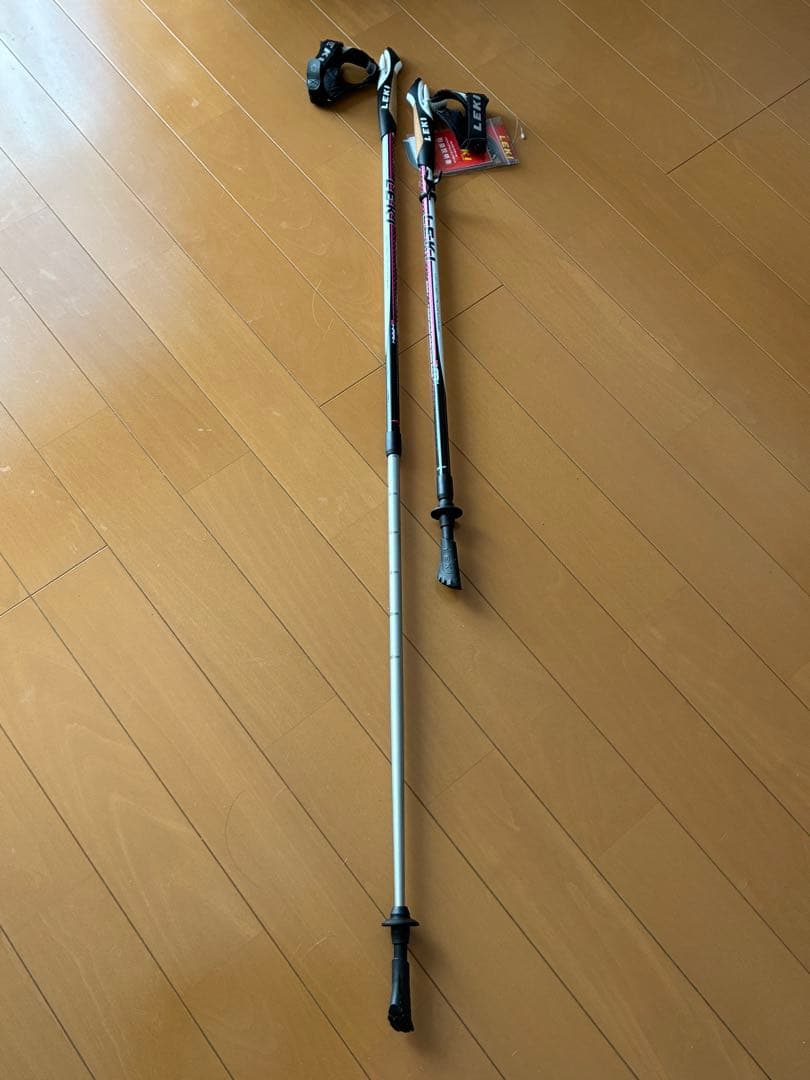 LEKIシュープリームシャーク2 トレッキングポール
