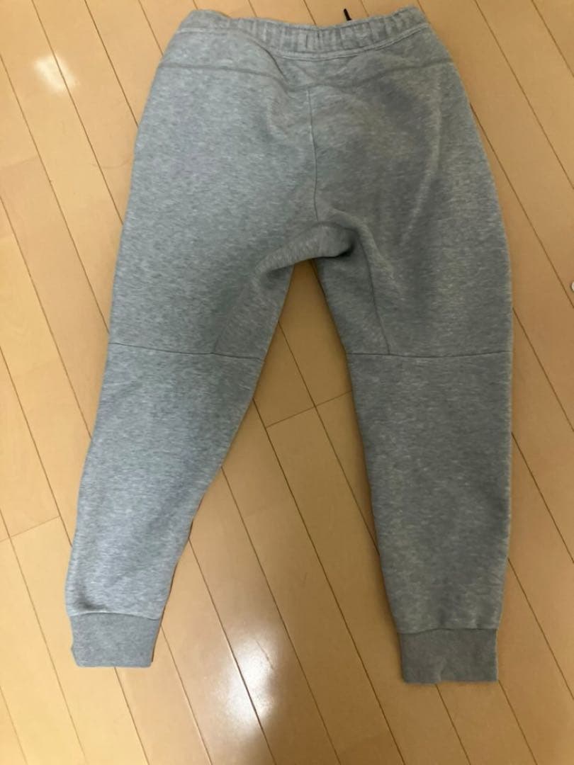 NIKE テックフリース　グレー　Lサイズ