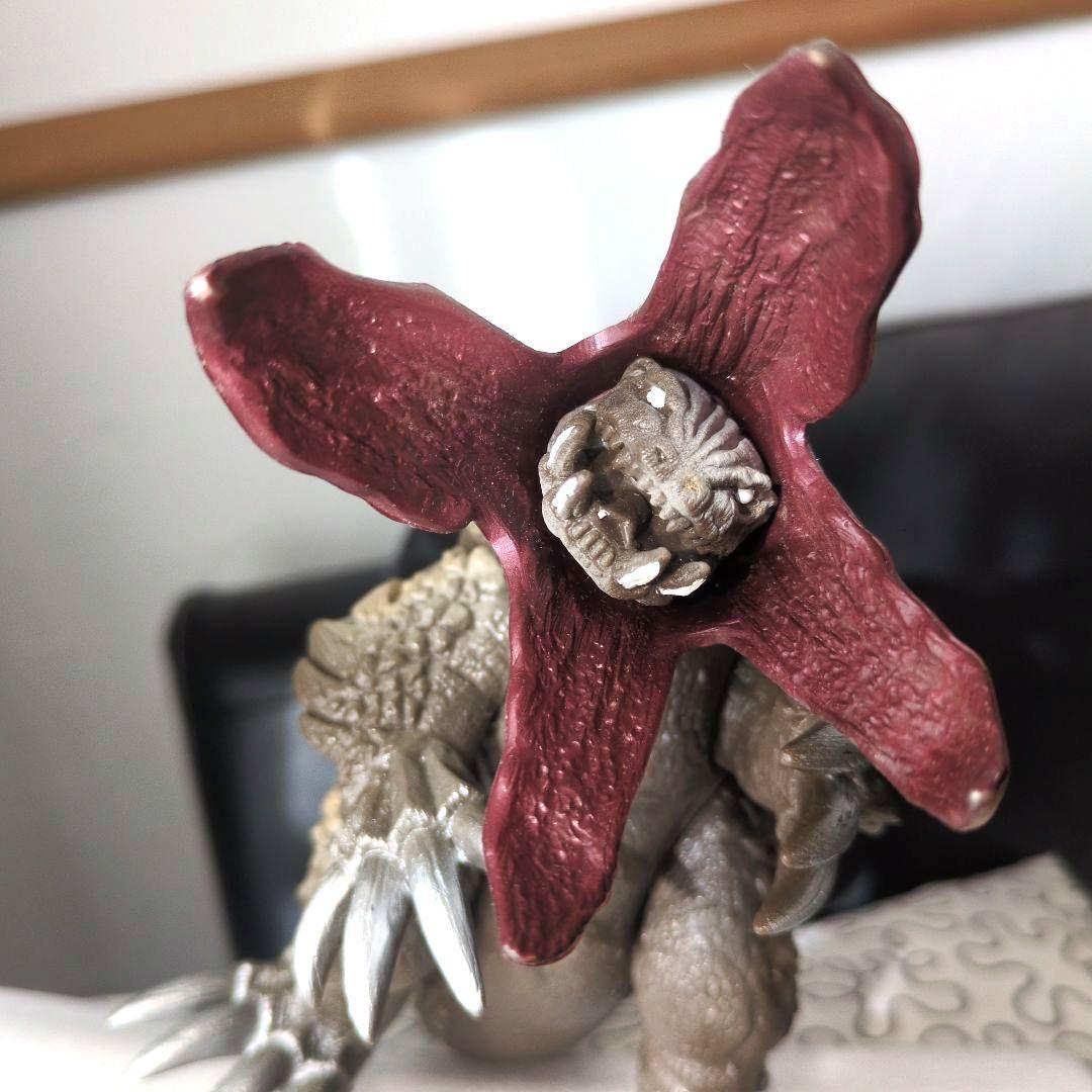 ガボラ　ウルトラマンシリーズ 怪獣 ソフビ　円谷プロBANDAI
