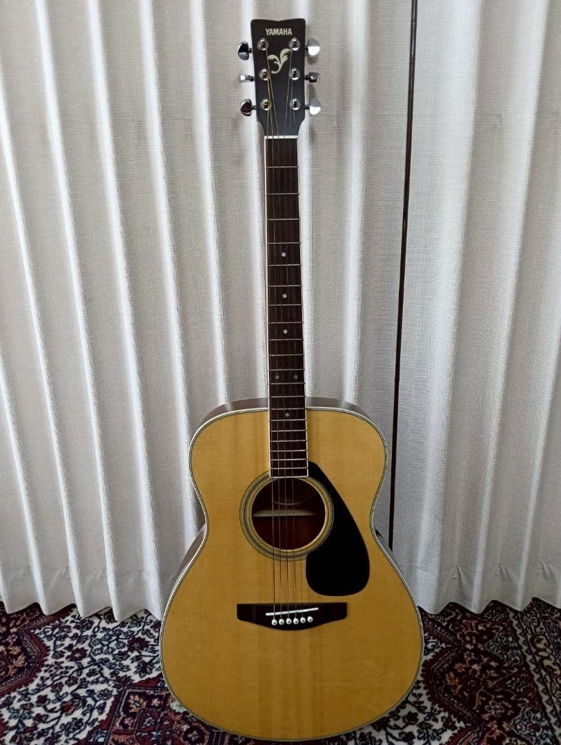 Yamaha FS-423S アコースティックギター
