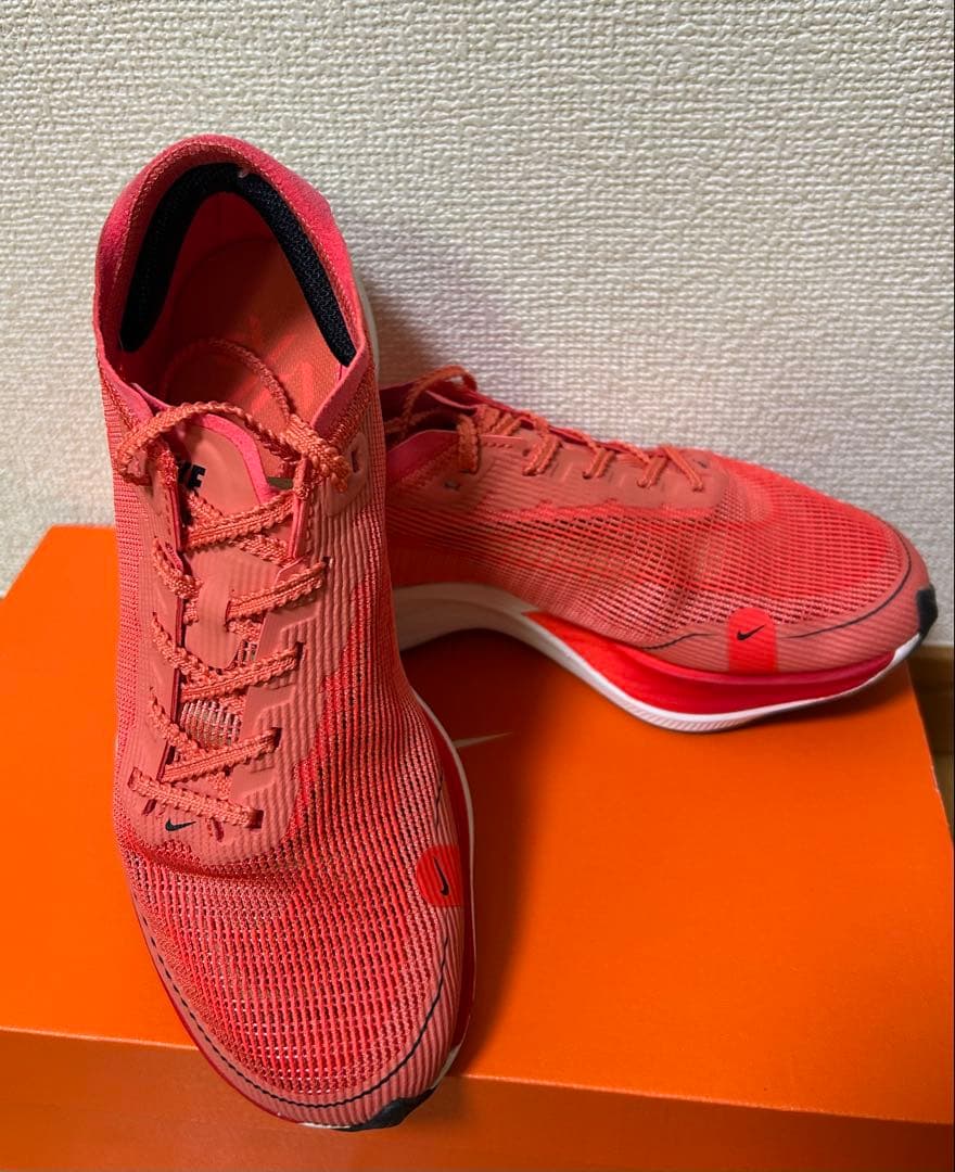 NIKEウィメンズ ヴェイパーフライネクスト%2 23.5cm