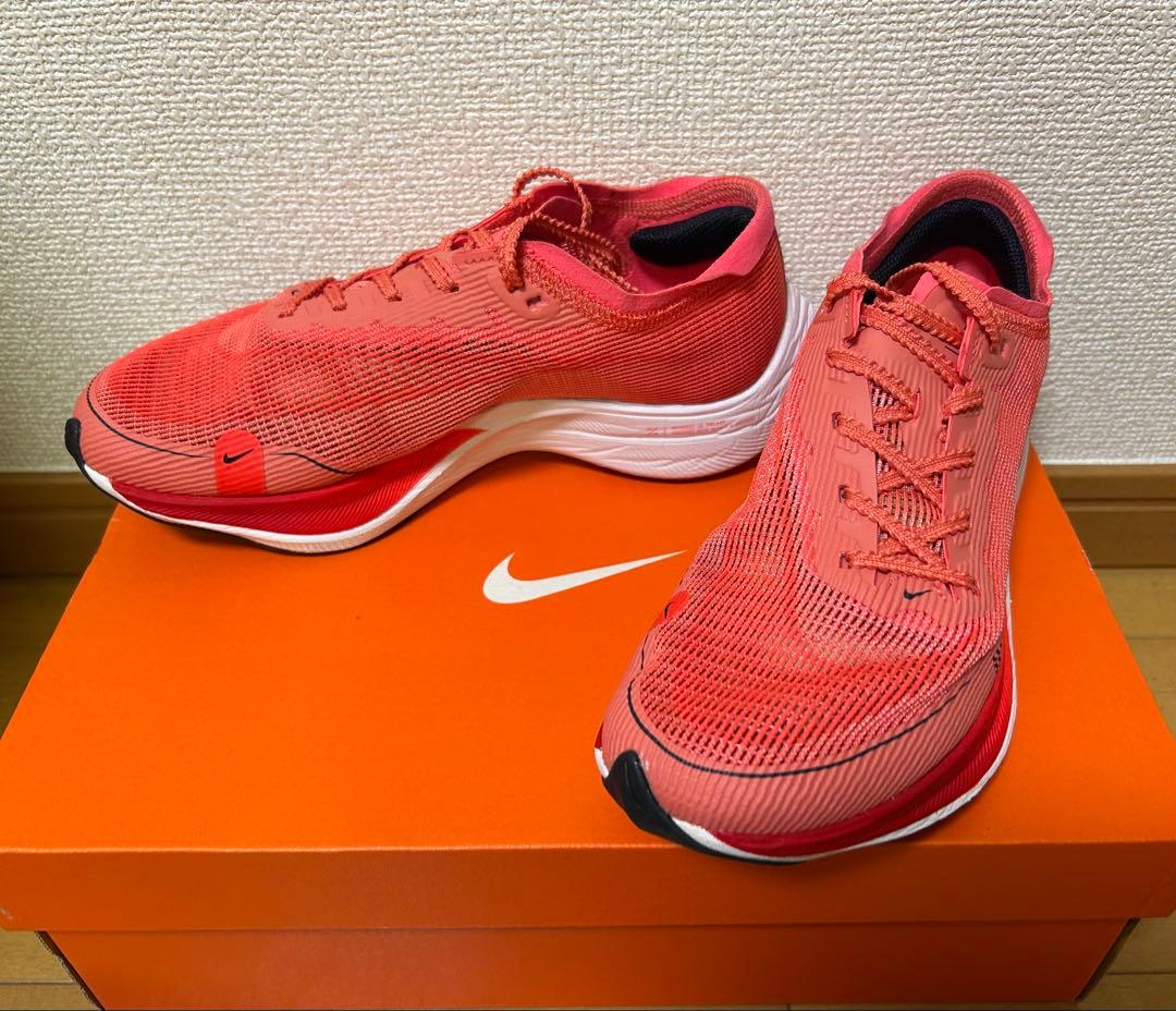 NIKEウィメンズ ヴェイパーフライネクスト%2 23.5cm