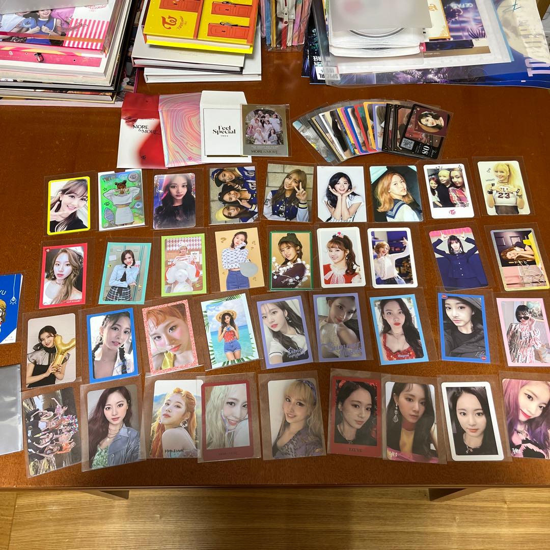 TWICEアルバムセット（トレカ、特典付き）