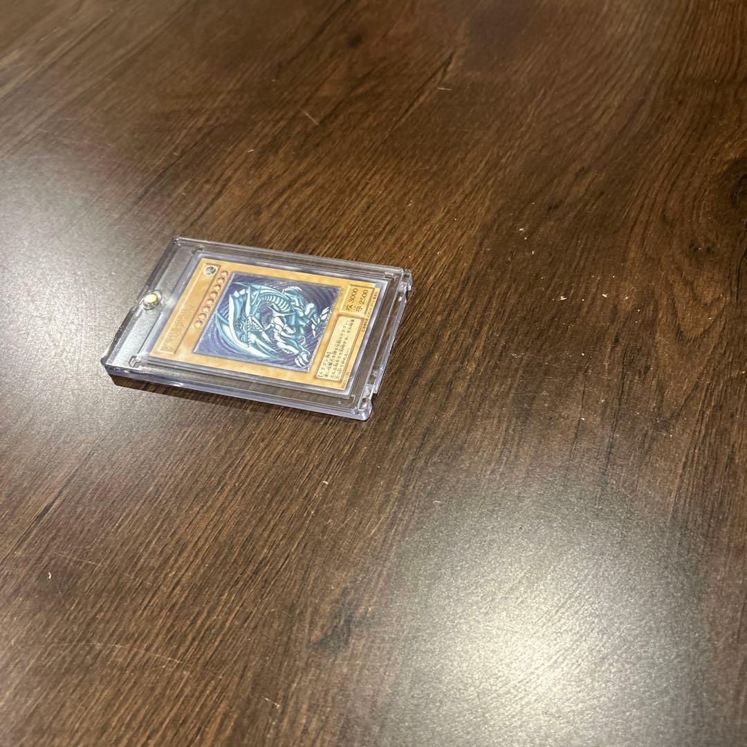 遊戯王ブルーアイズホワイトドラゴンレリーフ微青艶良品