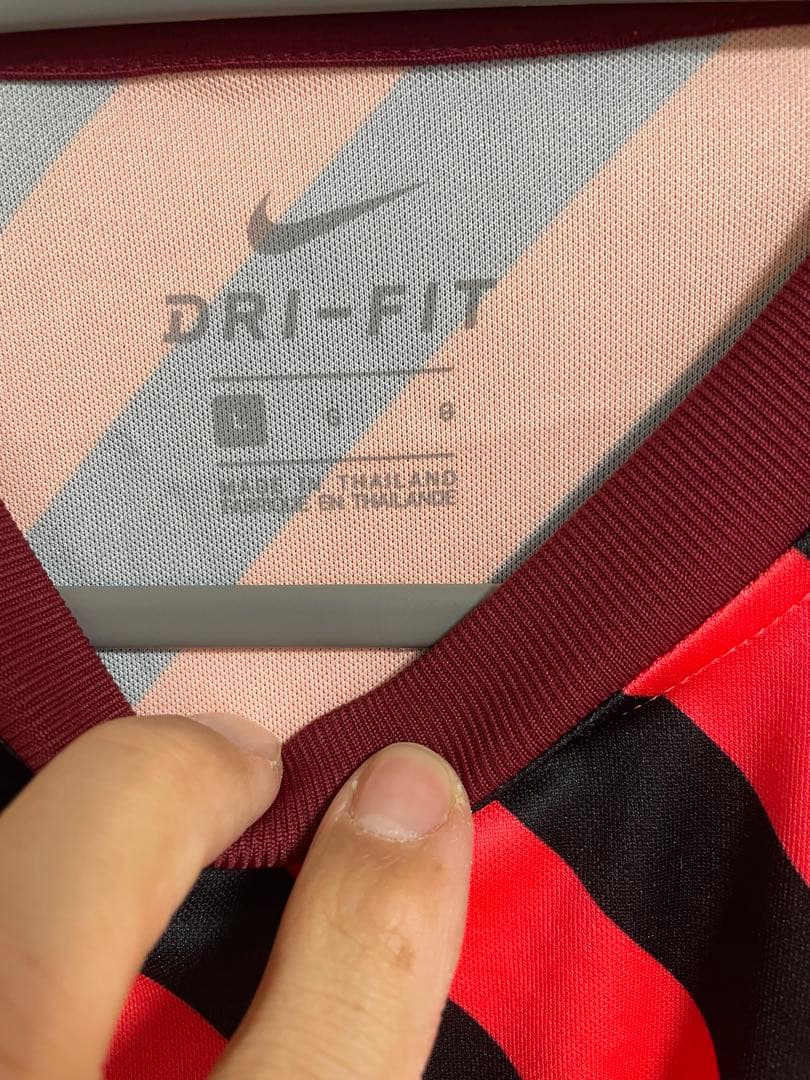 ナイキサッカーTシャツ、広州恒大プロサッカーチームの選手支給品