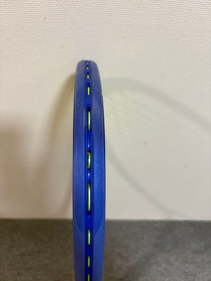 YONEX EZONE 98 ブラストブルー グリップサイズG2