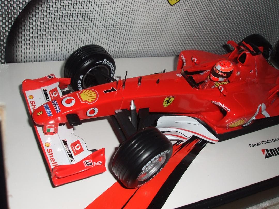 フェラーリ　２００３－GA　シューマッハ　BSパッケージ　作業途中品　デカール付