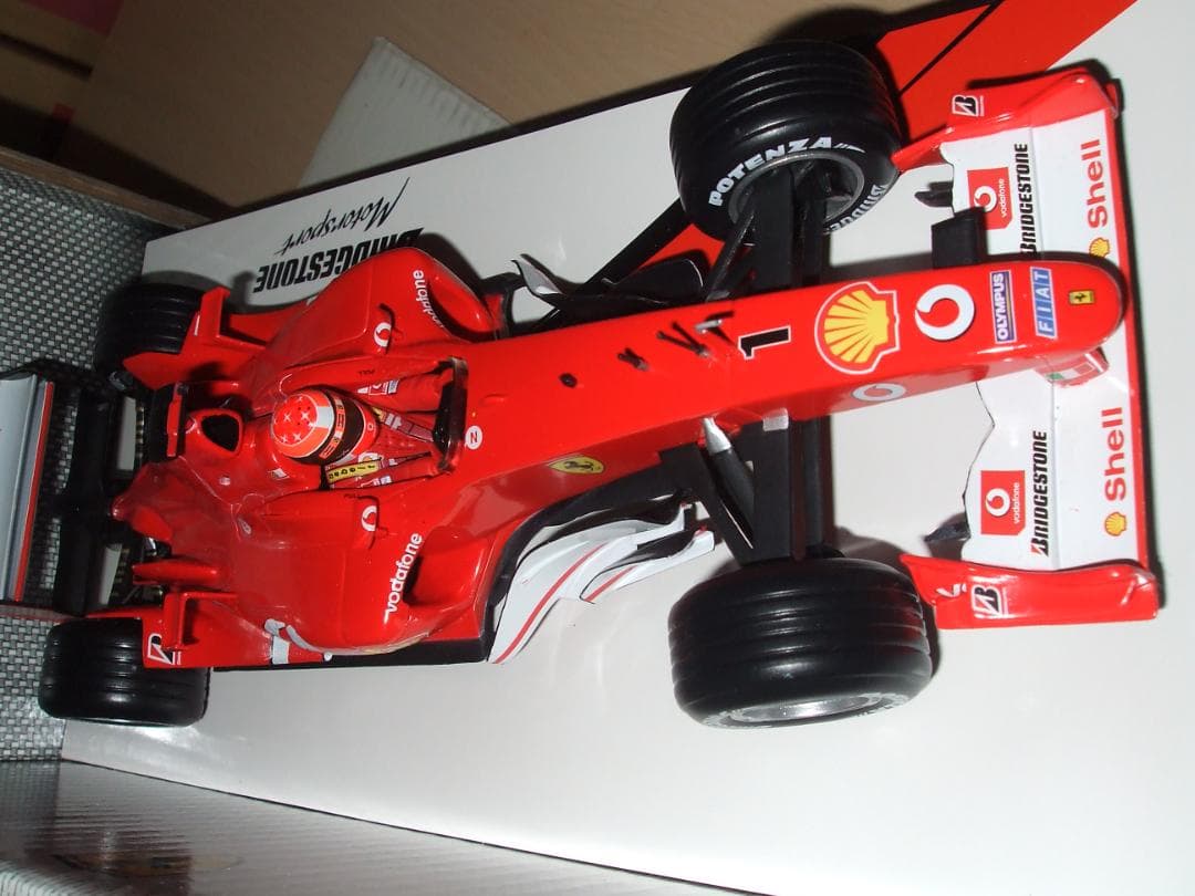 フェラーリ　２００３－GA　シューマッハ　BSパッケージ　作業途中品　デカール付