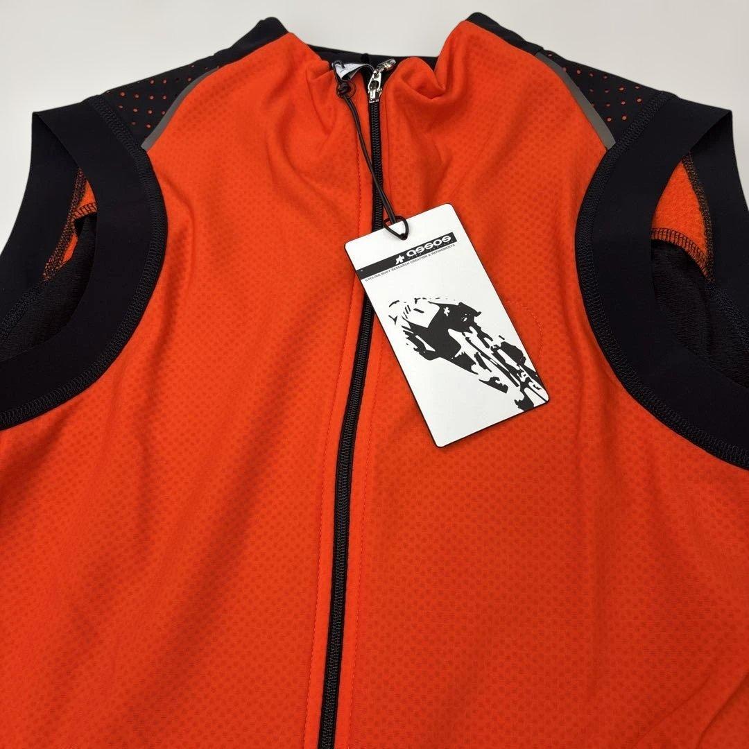 【新品】アソス　サイクルジレ オレンジー/ブラック EQUIPE sサイズ