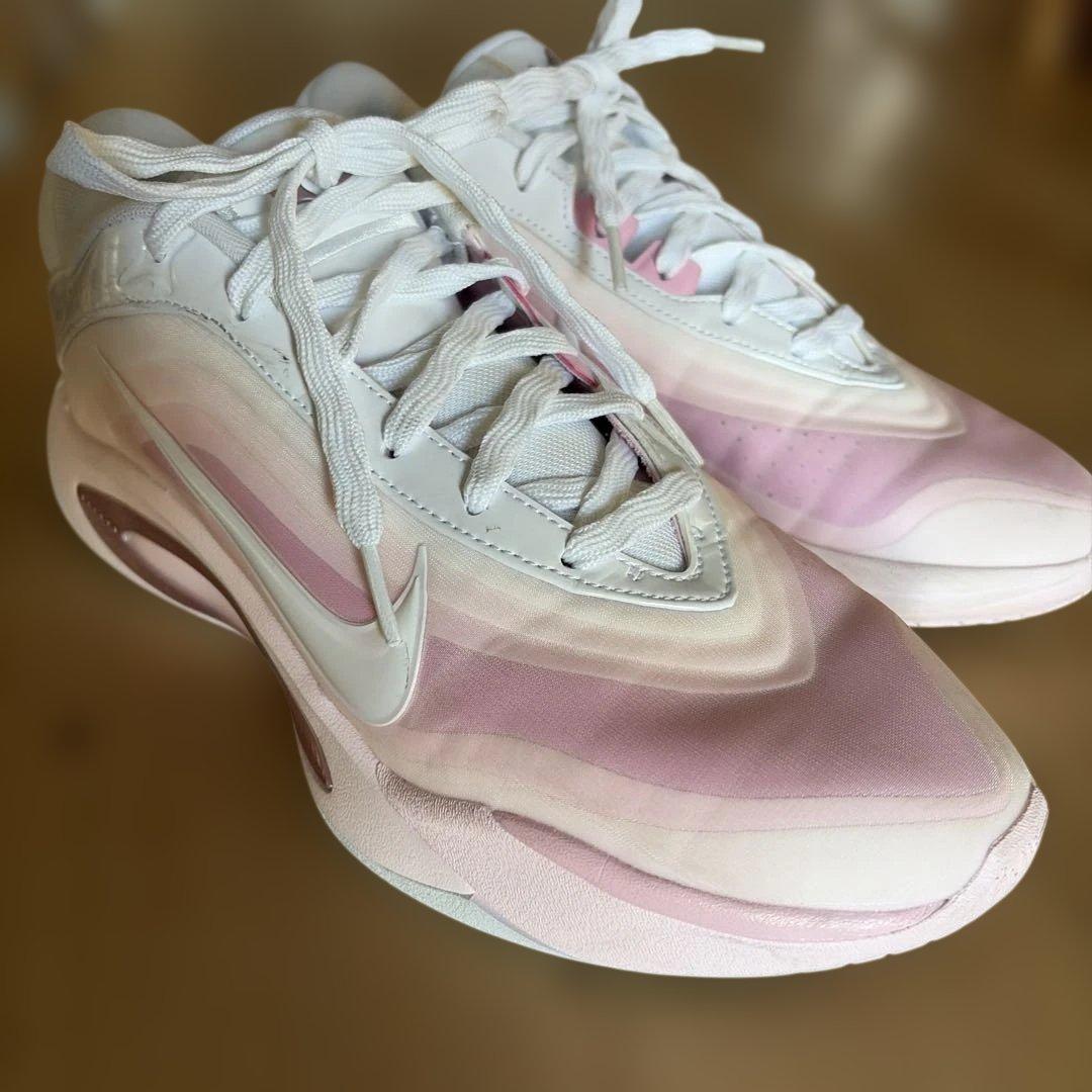セール‼️美品/NIKEナイキバースデー ケーキシューズUS10サイズ