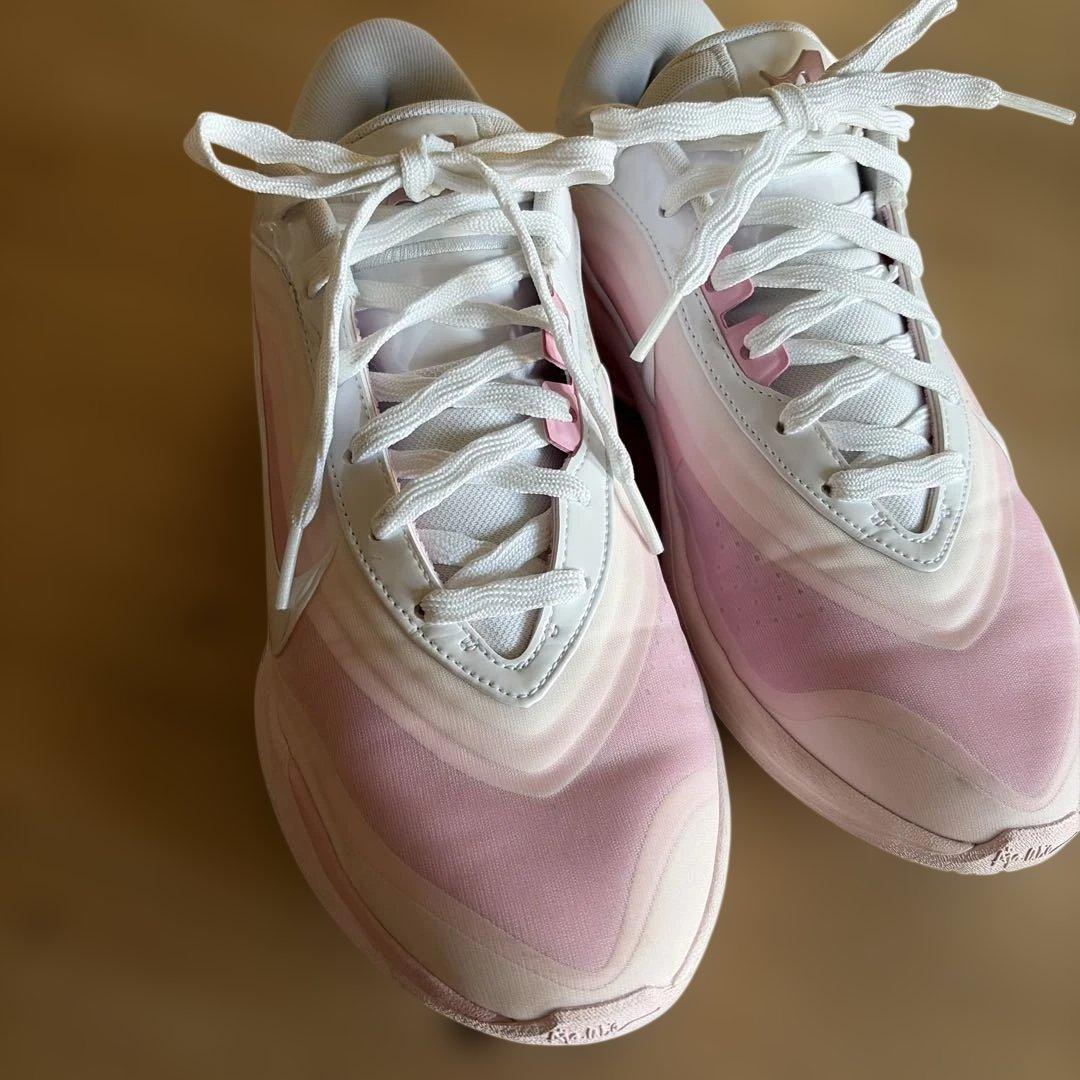 セール‼️美品/NIKEナイキバースデー ケーキシューズUS10サイズ