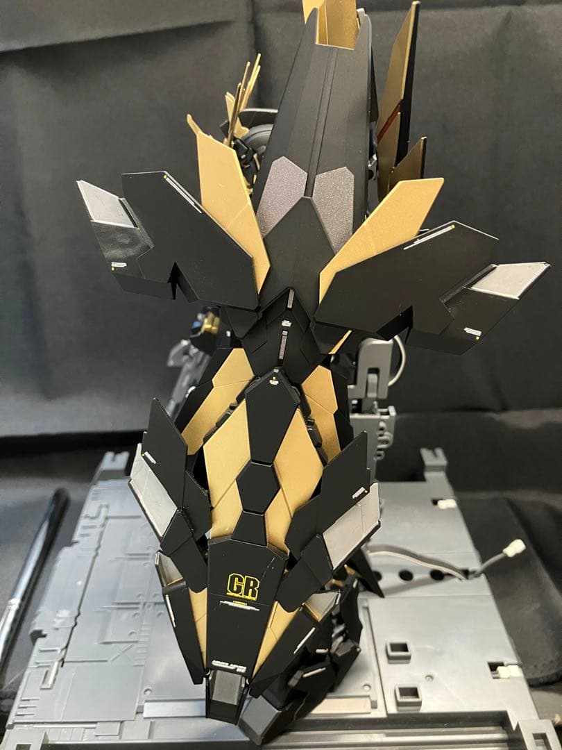 MGEX ユニコーンガンダム 2号機バンシィ 塗装完成品