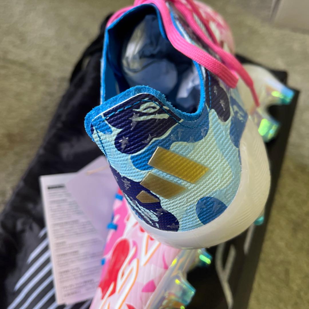 BAPE×アディダスF50 サッカースパイク26ピンク/ブルー