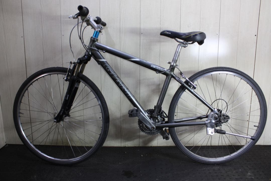 GIANT CS-3200 700C アルミ 21速 430mm クロスバイク
