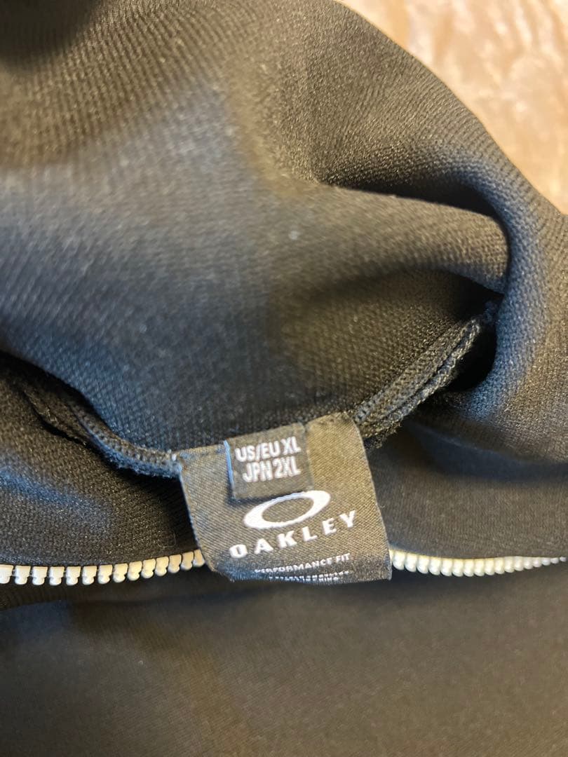 Oakley プルオーバーセーター 黒 XL XXL