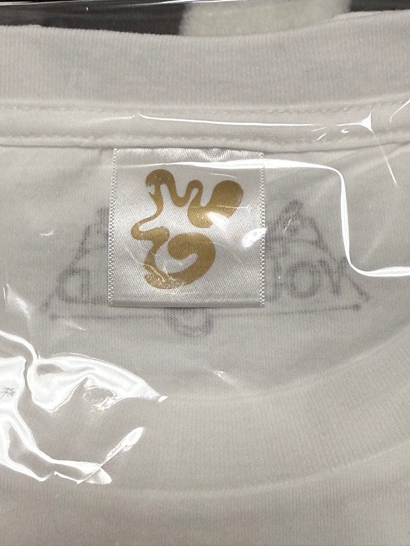 【新品未開封】SixTONES YOUNGOLD ツアーTシャツ