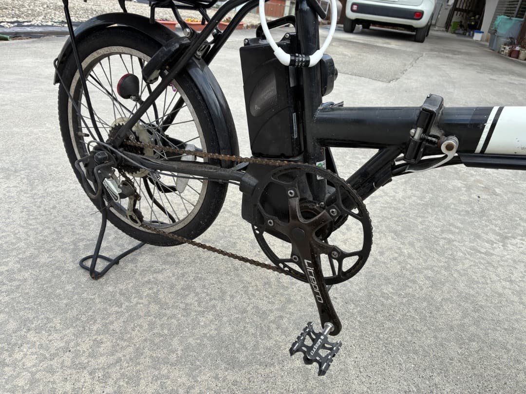 白黒　電動自転車　折畳　名古屋近郊送料込　大カゴ付　ペルテックPELTECH