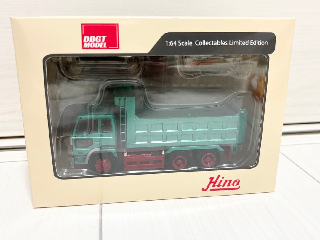 週末価格《新品箱付》1:64 HINO ダンプ　トラック　ミニカー