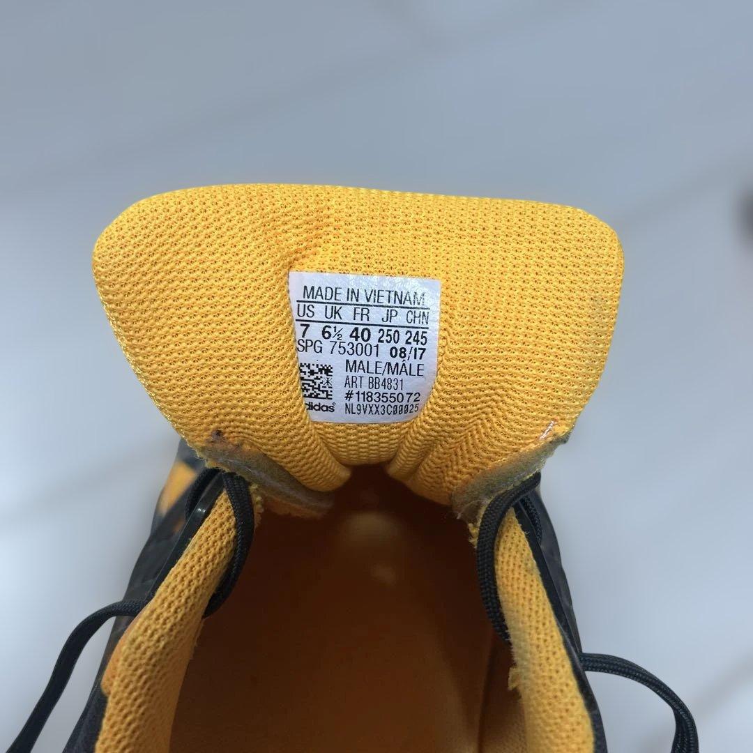 adidas バドミントン シューズ 25cm アディゼロウバシャルF7