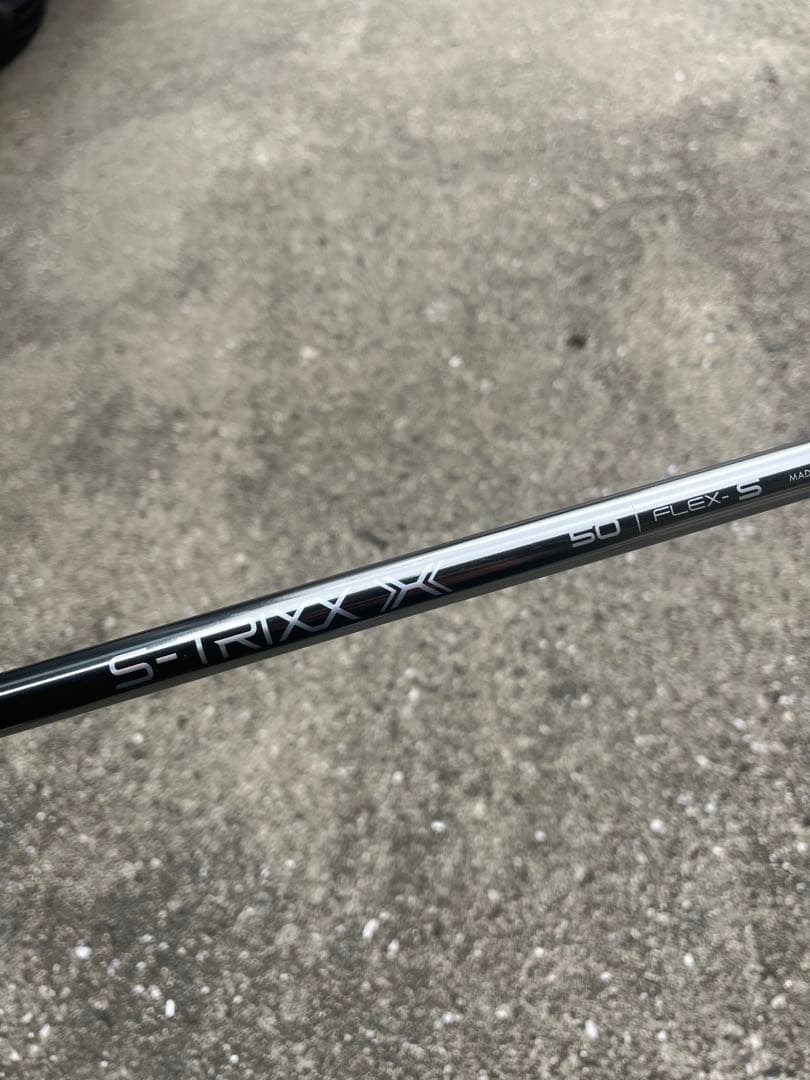 【美品】コブラ S-TRIXX X 50S ドライバー cobra スリーブ
