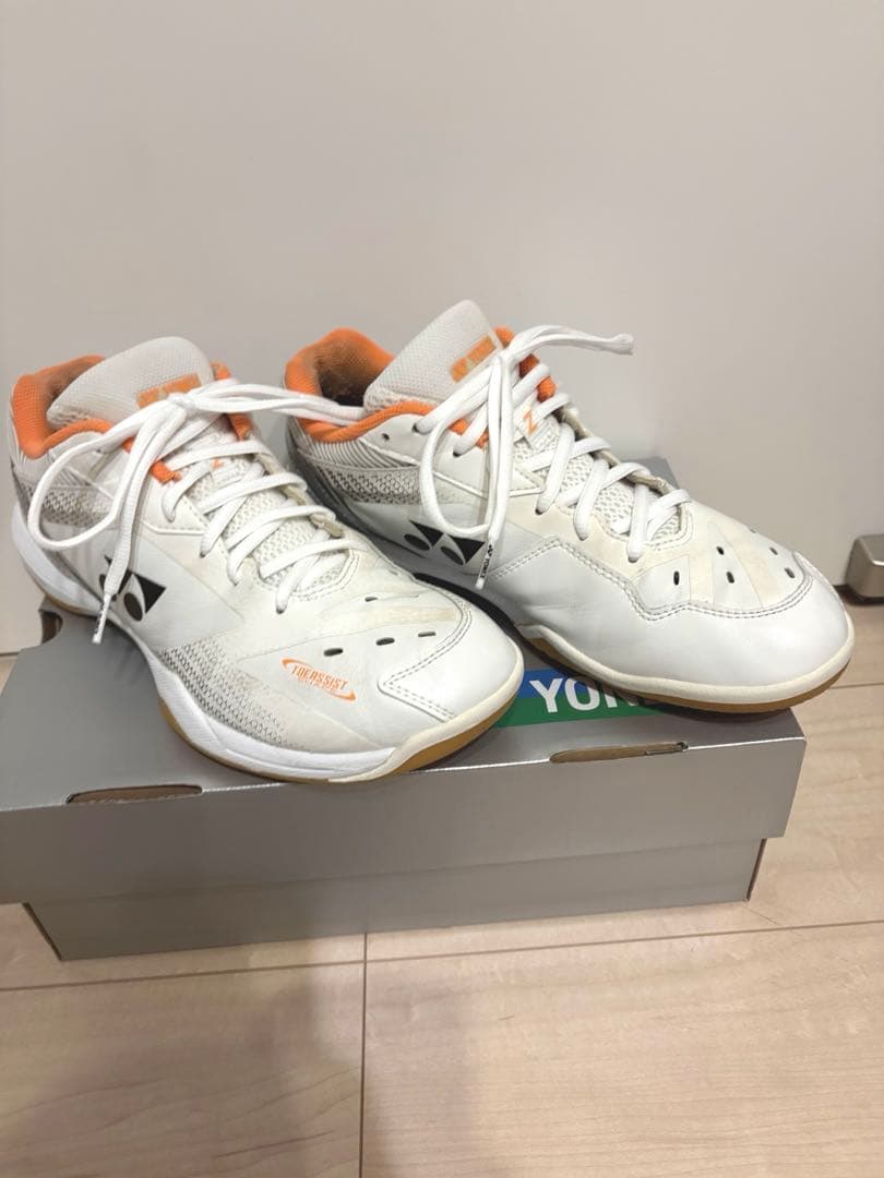 YONEX SHB-65 パワークッション65zワイド　27cm
