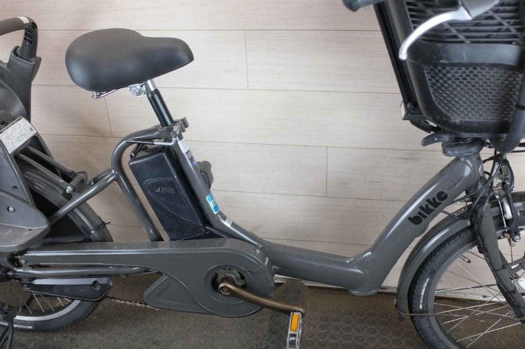 BS Bikke　20インチ　3段　8.9Ah（5点灯）充電器あり