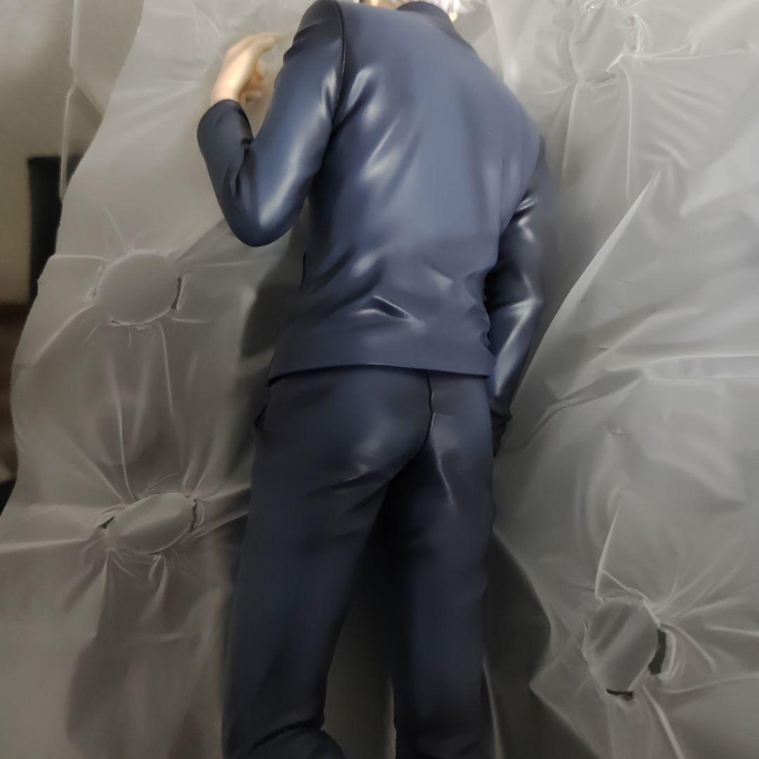 呪術廻戦 ARTFX J フィギュア 五条悟 高専Ver. 1/7 完成品