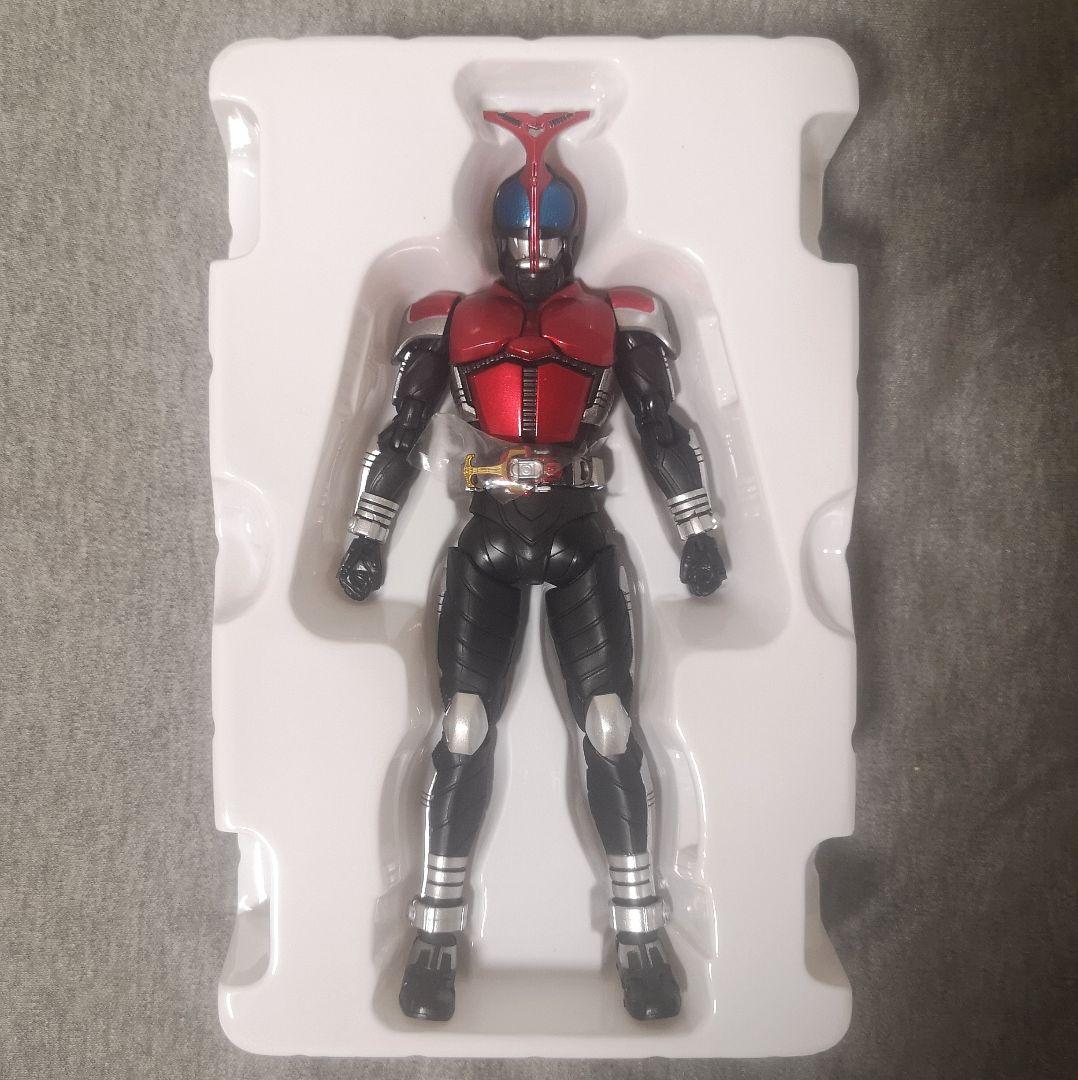 S.H.Figuarts 真骨彫製法 仮面ライダーカブト ライダーフォーム