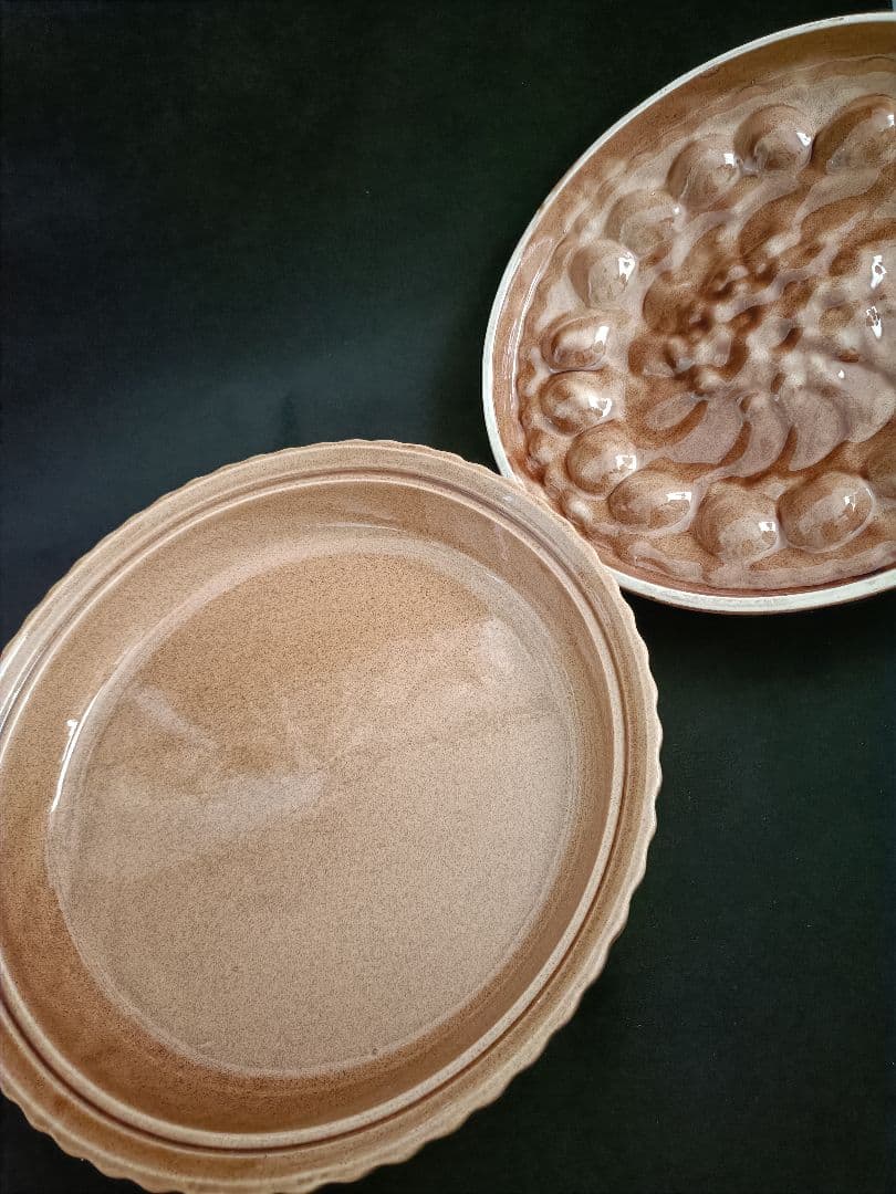 ヴィンテージ品【未使用】ポルトガル製 保存蓋付きパイ皿