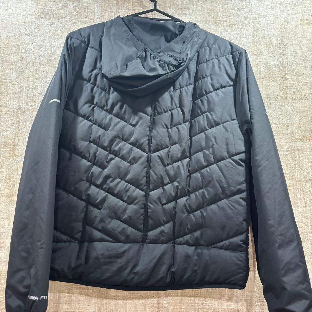 新品　ナイキ Therma-FIT レペル シンセティックフィル ジャケット　M