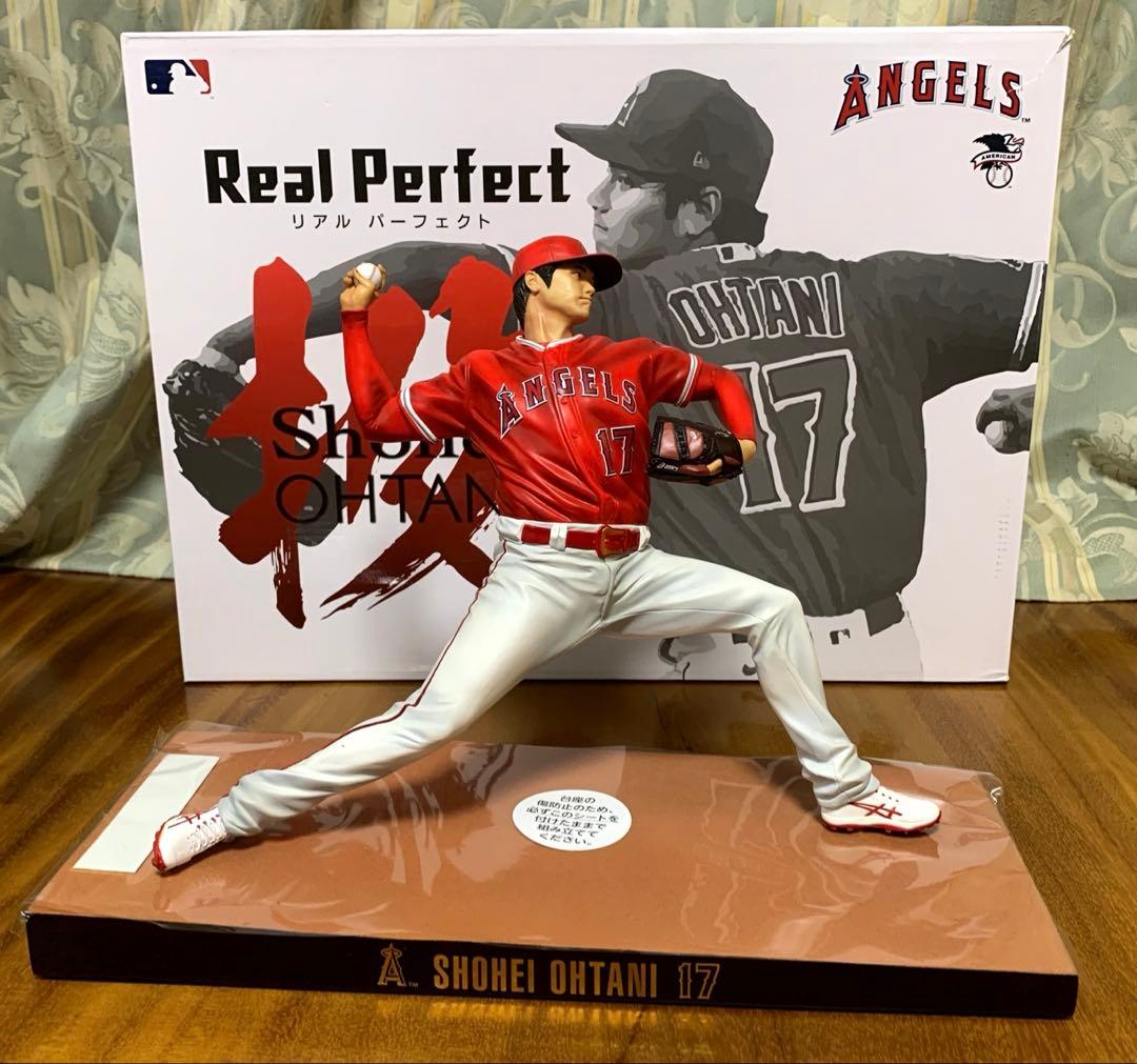 大谷翔平 AngelsプレミアムフィギュアRealPerfect 二刀流セット