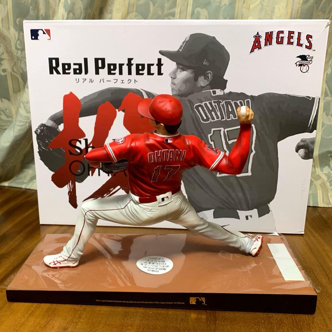 大谷翔平 AngelsプレミアムフィギュアRealPerfect 二刀流セット