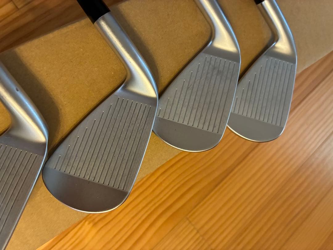Srixon ZX4 i-Forged アイアンセット 6-9 P
