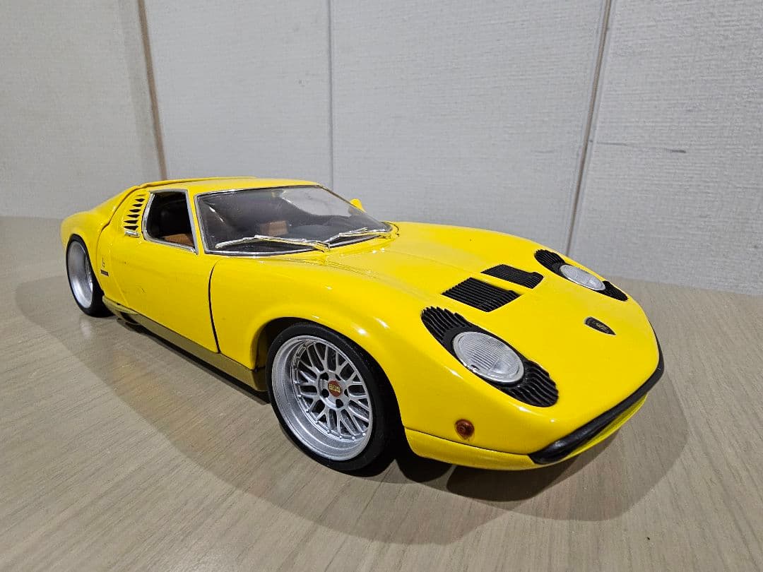 ANSON　1/18 　Lanborghini　Miura