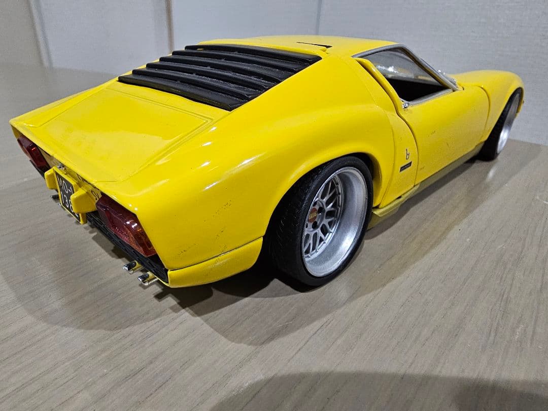 ANSON　1/18 　Lanborghini　Miura