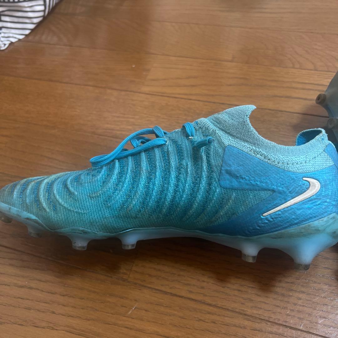 Nike Phantom 57 青 スパイクシューズ