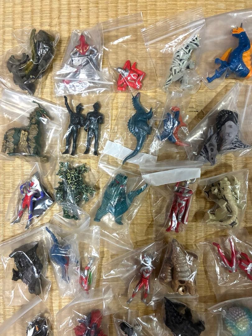 HGシリーズ　ウルトラマン　フィギュア40セットまとめ売り