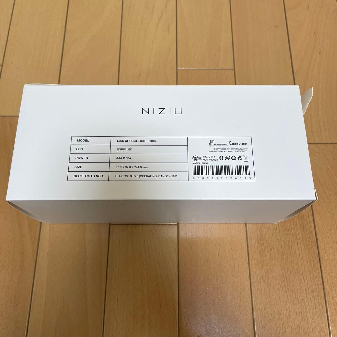 NiziU OFFICIAL LIGHT STICK ペンライト 付属品あり