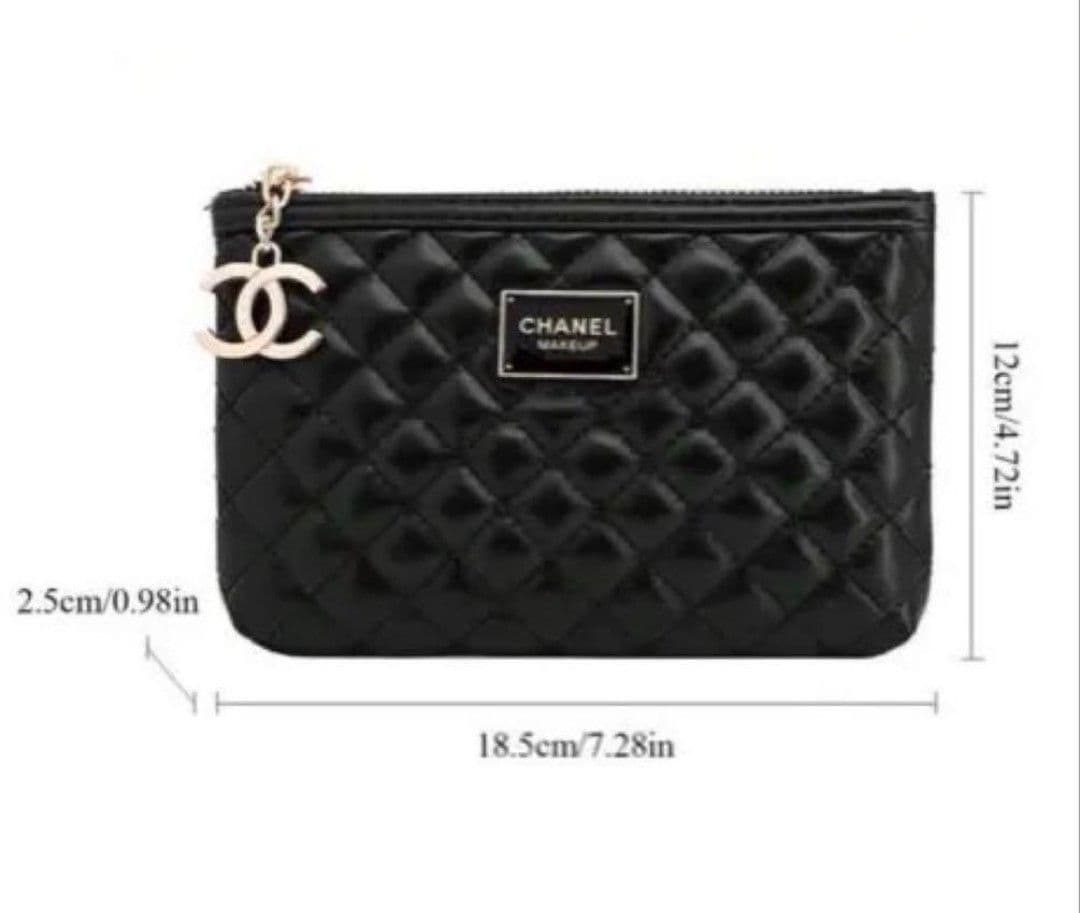 CHANEL MAKE UP キルティング ポーチ 　ノベルティ ポーチ