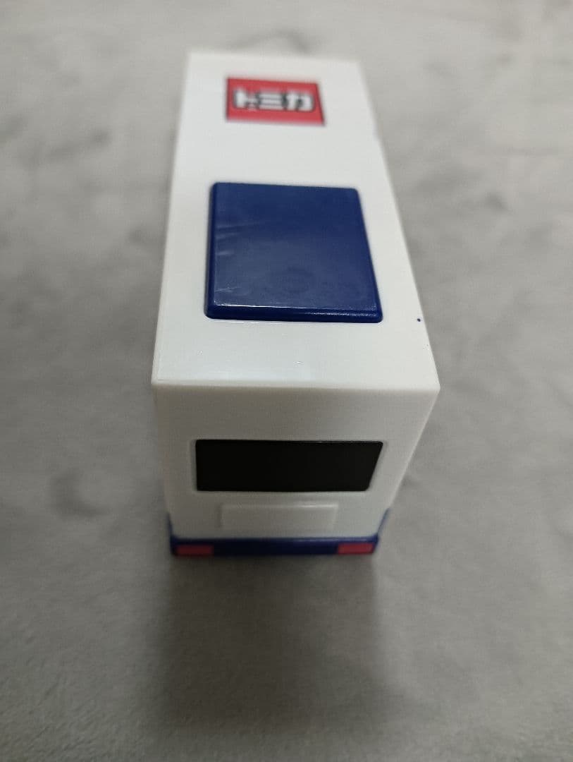 トミカ カルピスキャンピングカー