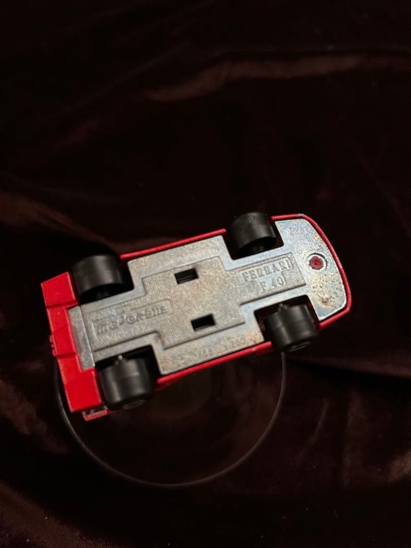Ferrari F40 ミニカー 赤 グラス